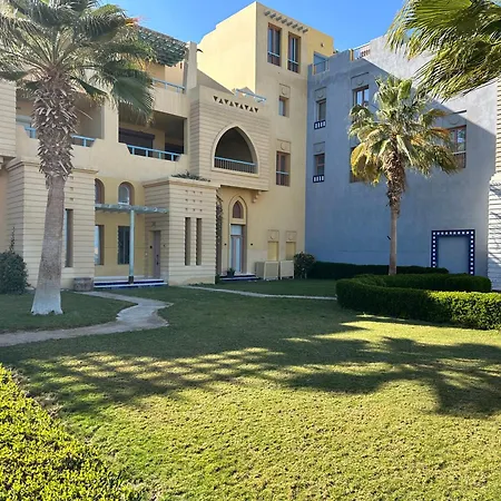 Marina Beach Front 3 Bedroom Duplex